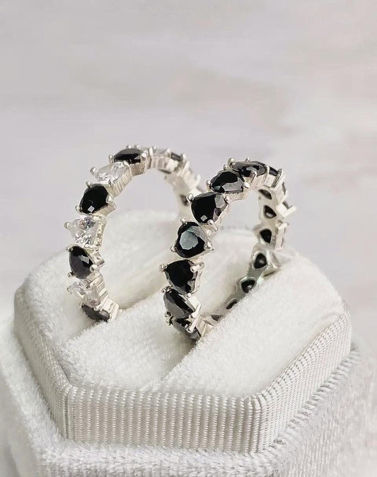 Black Heart Stone Ring | Silver Band with Black Hearts | Gothic Stackable Ring | Gift for Her | Romantic Jewelry